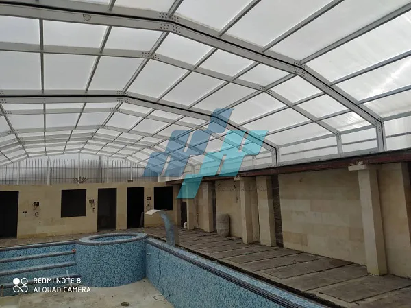 بهترین متریال مصرفی در سقف متحرک استخر