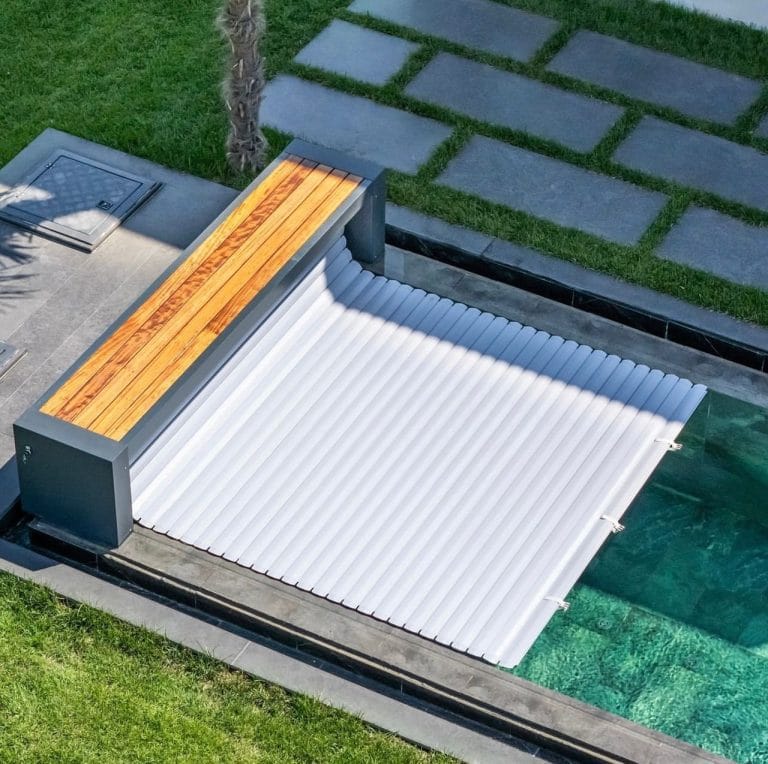 کاور استخری upvc