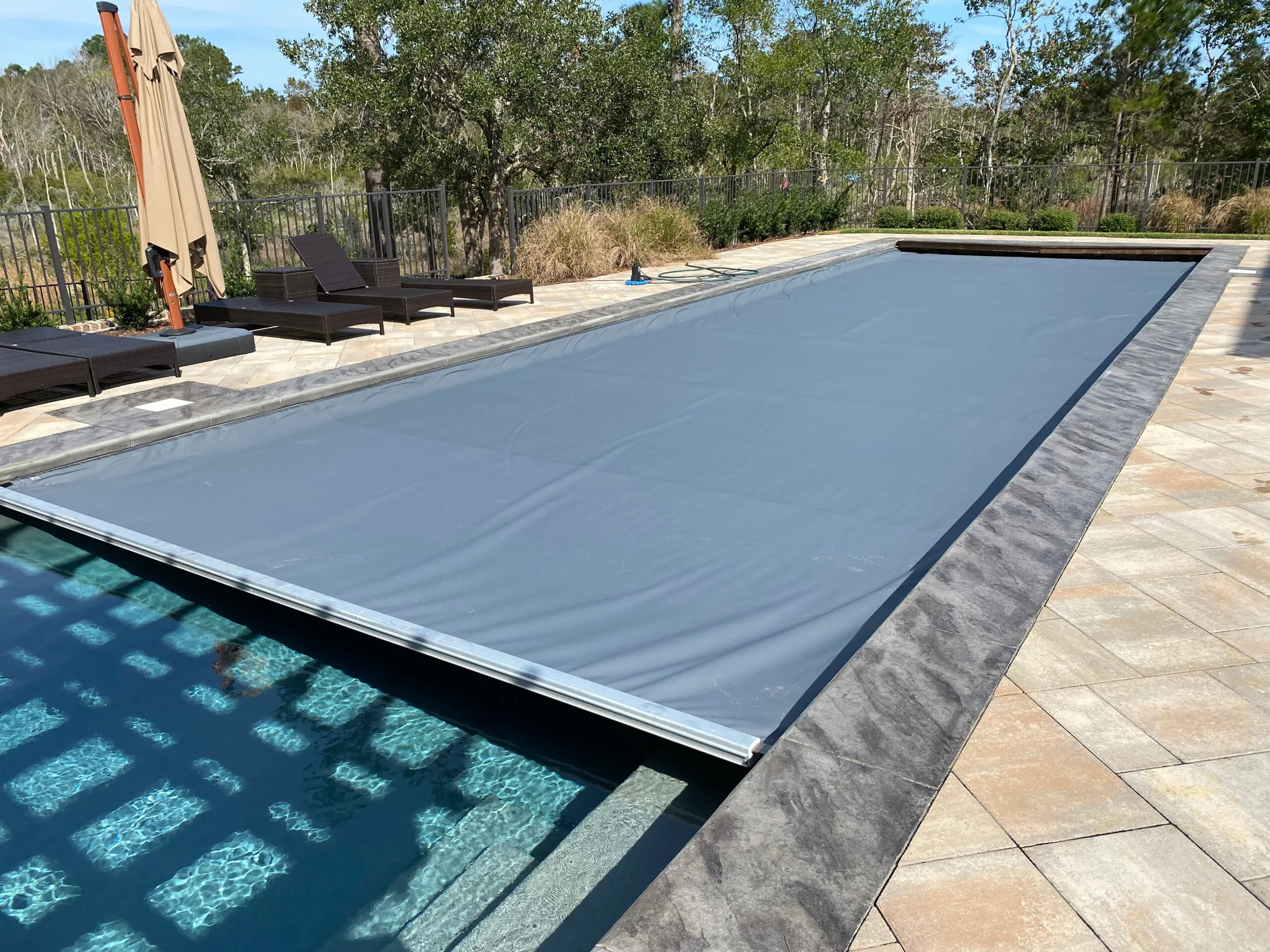 چرا به کاور استخر نیاز دارید؟