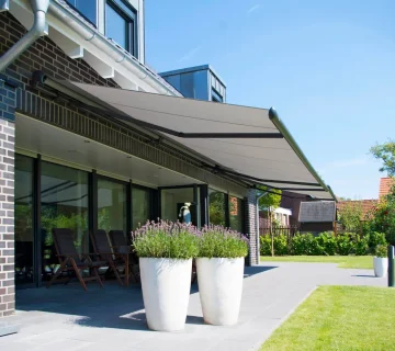 آشنایی با انواع سایبان برقی