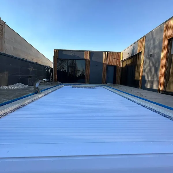 پروژه 22 کاور استخر ایرمان